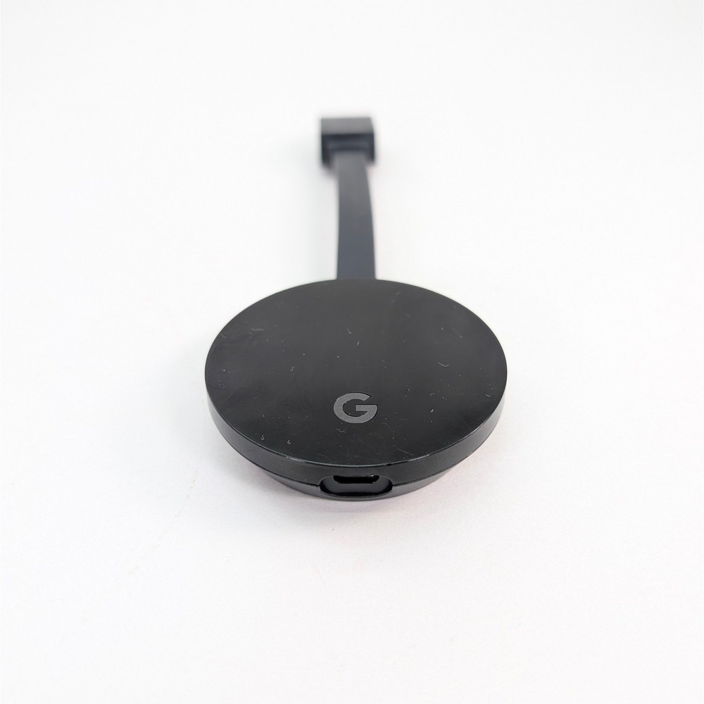 Google Chromecast Ultra 4K HDR Streaming Media Player Black NC2-6A5-D with Power